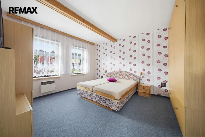 Prodej vícegeneračního domu, Abertamy, Pražská, 220 m2