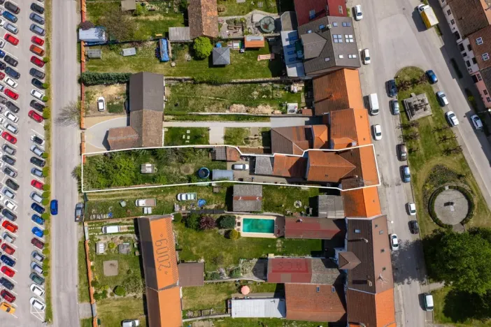 Prodej činžovního domu, Velešín, náměstí J. V. Kamarýta, 342 m2