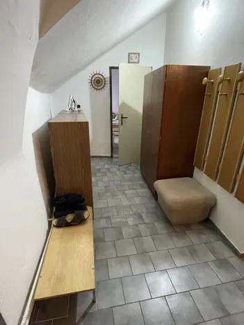 Prodej činžovního domu, Velešín, náměstí J. V. Kamarýta, 342 m2