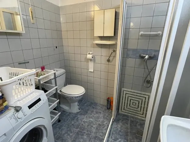Prodej činžovního domu, Velešín, náměstí J. V. Kamarýta, 342 m2