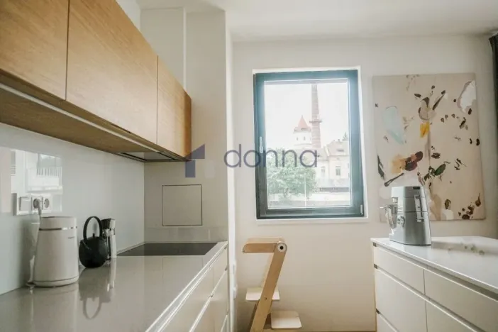 Pronájem bytu 3+kk, Praha, Hrašeho, 86 m2
