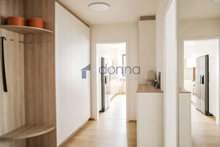Pronájem bytu 3+kk, Praha, Hrašeho, 86 m2