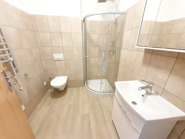 Pronájem bytu 1+kk, Praha - Slivenec, Ke Smíchovu, 28 m2