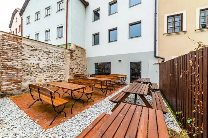 Pronájem obchodního prostoru, Jihlava, Čajkovského, 90 m2