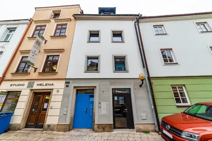 Pronájem obchodního prostoru, Jihlava, Čajkovského, 90 m2
