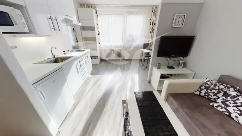 Pronájem bytu 1+kk, Praha - Chodov, Brodského, 33 m2
