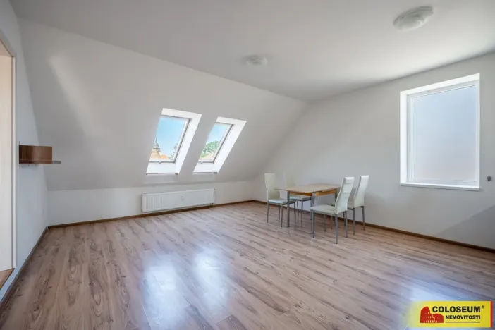 Prodej bytu 3+kk, Brno, Slunná, 74 m2