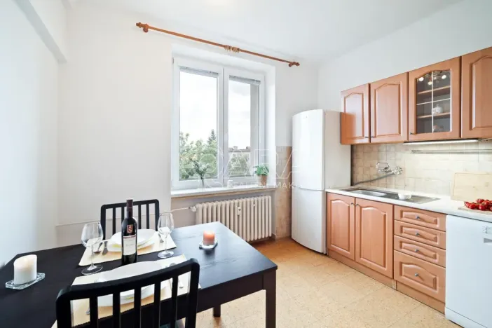 Pronájem bytu 2+1, Praha - Strašnice, Průběžná, 55 m2