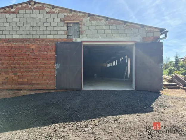 Pronájem skladu, Měník, 500 m2