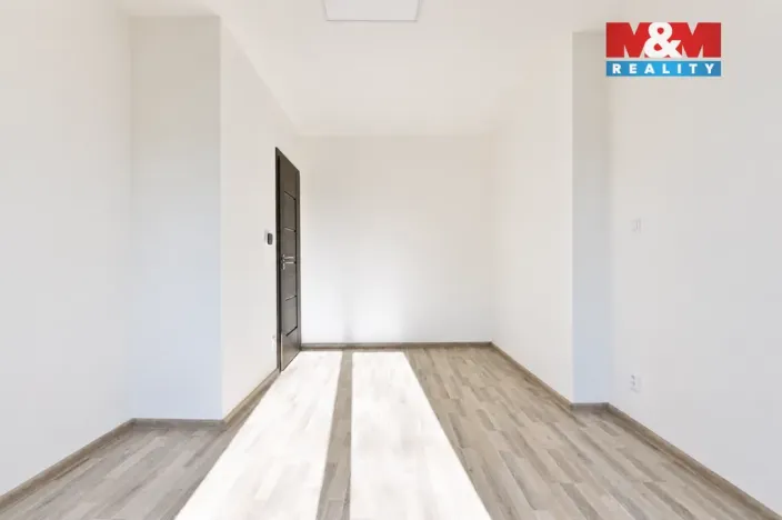 Pronájem bytu 3+kk, Poděbrady - Poděbrady II, nám. T.G.Masaryka, 58 m2