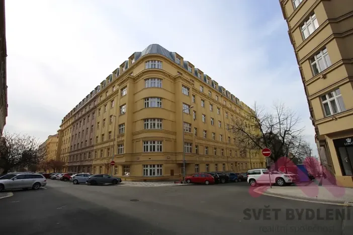 Pronájem bytu 2+kk, Praha - Vinohrady, Radhošťská, 45 m2