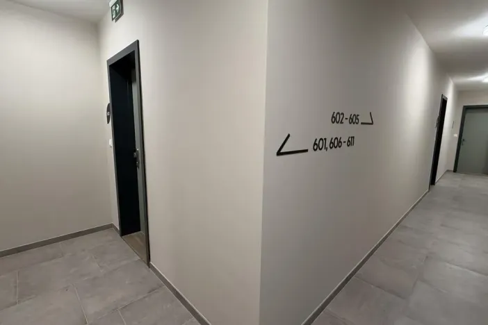 Pronájem bytu 1+kk, Praha - Černý Most, Arnošta Valenty, 38 m2