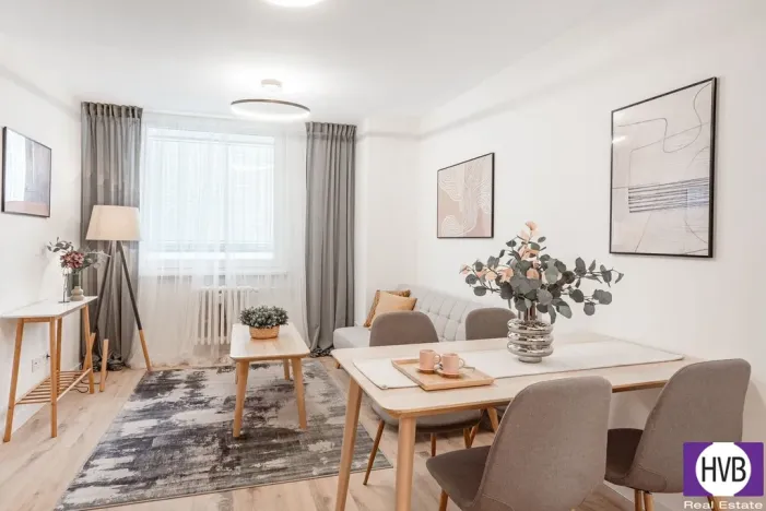 Prodej bytu 3+kk, Praha, Oblouková, 63 m2