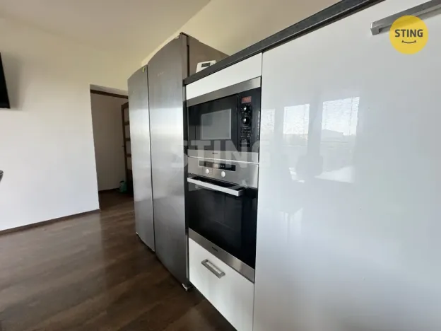 Pronájem rodinného domu, Vícenice u Náměště nad Oslavou, 230 m2