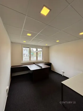 Pronájem kanceláře, Most, Obránců míru, 68 m2