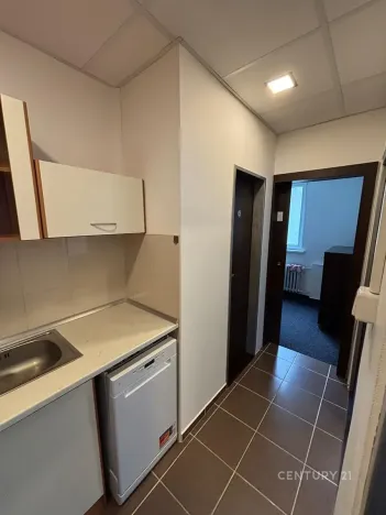 Pronájem kanceláře, Most, Obránců míru, 68 m2