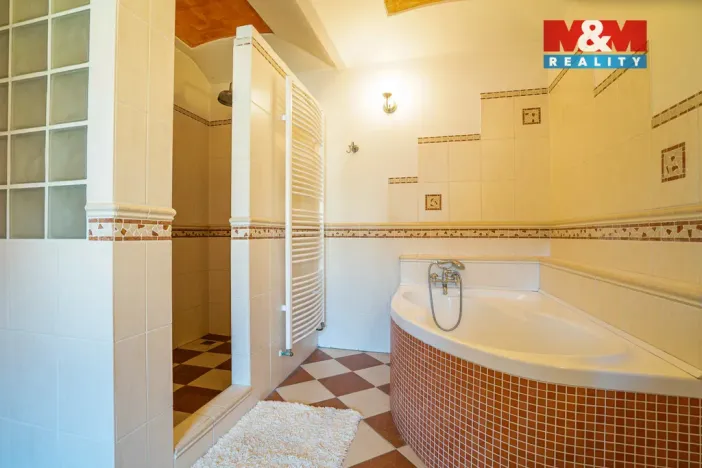 Prodej chalupy, Keblice, 290 m2