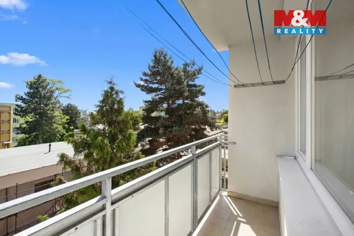 Prodej bytu 4+1, Postoloprty, Jiráskovo náměstí, 77 m2