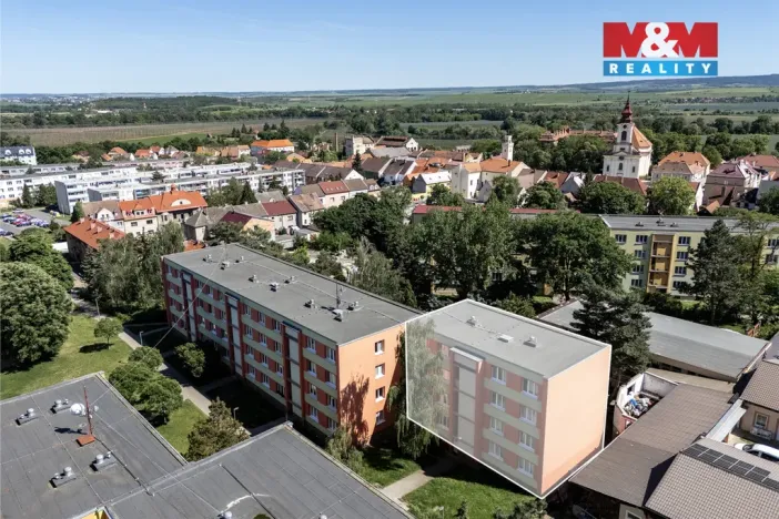 Prodej bytu 4+1, Postoloprty, Jiráskovo náměstí, 77 m2