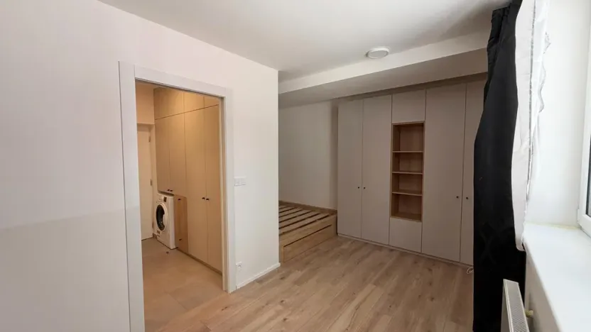 Pronájem bytu 1+kk, Praha - Strašnice, Strančická, 24 m2