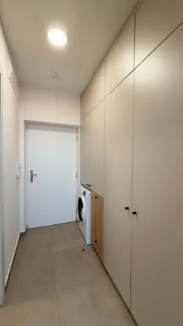 Pronájem bytu 1+kk, Praha - Strašnice, Strančická, 24 m2