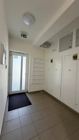 Pronájem bytu 1+kk, Praha - Strašnice, Strančická, 24 m2