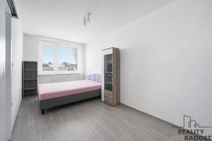 Prodej bytu 2+1, Pardubice - Zelené Předměstí, Palackého třída, 69 m2