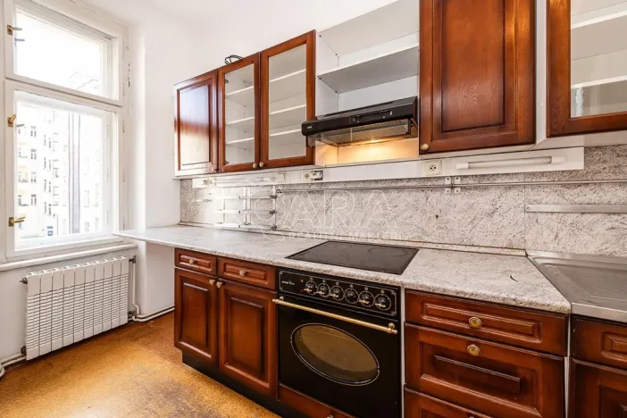 Prodej bytu 4+kk, Praha - Bubeneč, Čs. armády, 130 m2