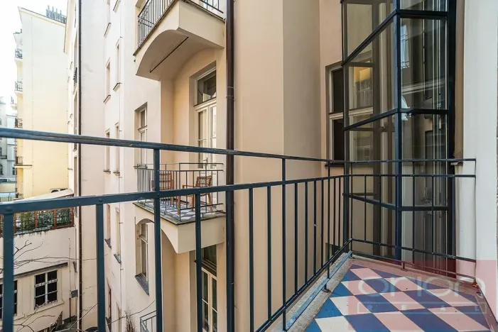 Pronájem bytu 4+1, Praha - Staré Město, Pařížská, 151 m2