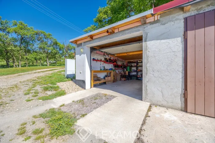 Prodej garáže, Tavíkovice, 22 m2