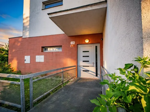 Prodej bytu 2+kk, Plzeň, Mutěnická, 55 m2