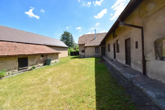 Prodej rodinného domu, Jíkev, 290 m2