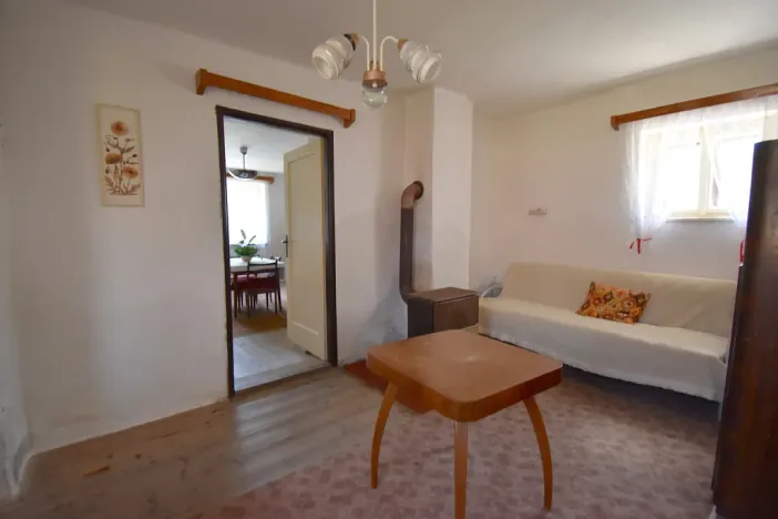 Prodej rodinného domu, Jíkev, 290 m2
