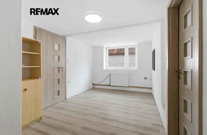 Prodej rodinného domu, Lnáře, 207 m2