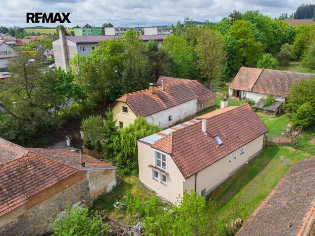 Prodej rodinného domu, Lnáře, 207 m2