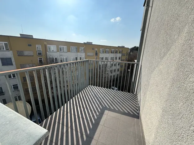 Pronájem bytu 1+kk, Praha - Motol, Jeřabinová, 43 m2