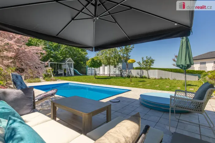 Prodej rodinného domu, Jenišov - Pod Rohem, Zalomená, 135 m2