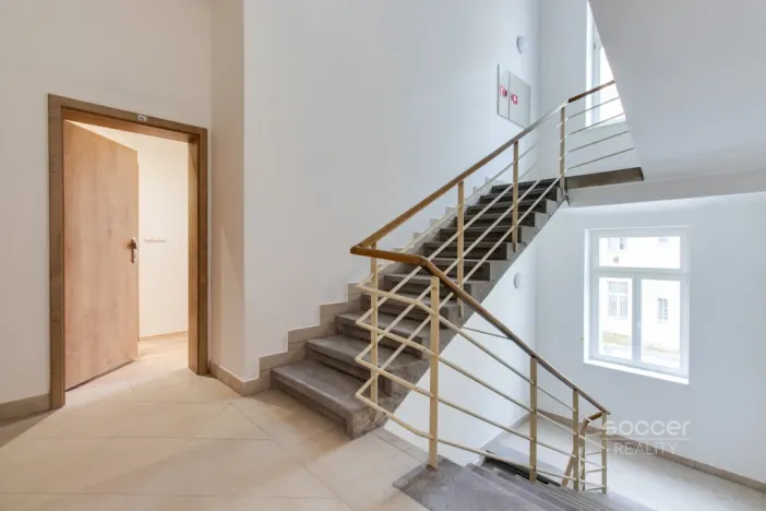 Pronájem bytu 1+kk, Praha - Smíchov, Radlická, 21 m2