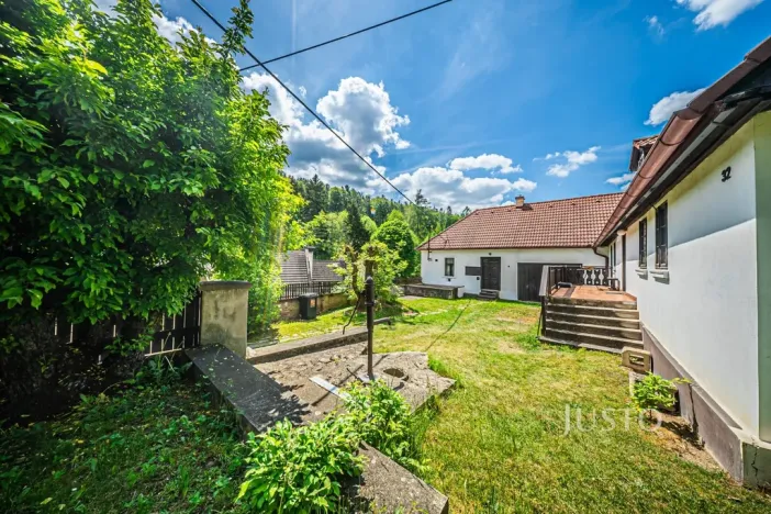 Prodej rodinného domu, Čisovice - Bojov, 137 m2
