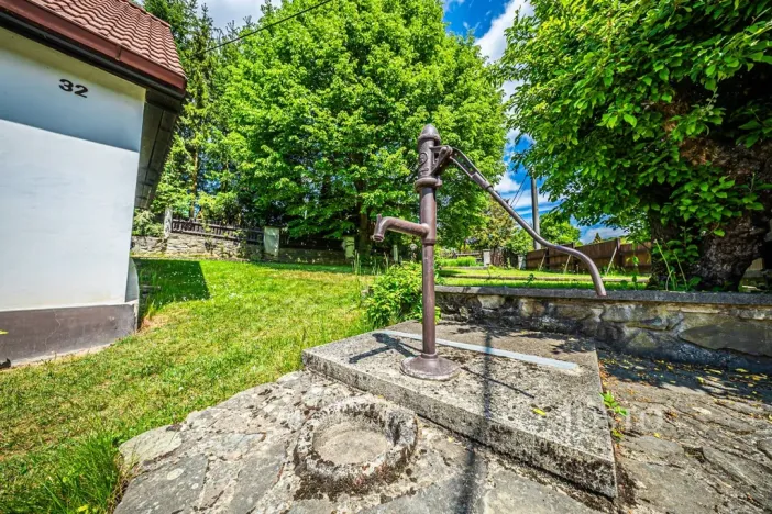 Prodej rodinného domu, Čisovice - Bojov, 137 m2