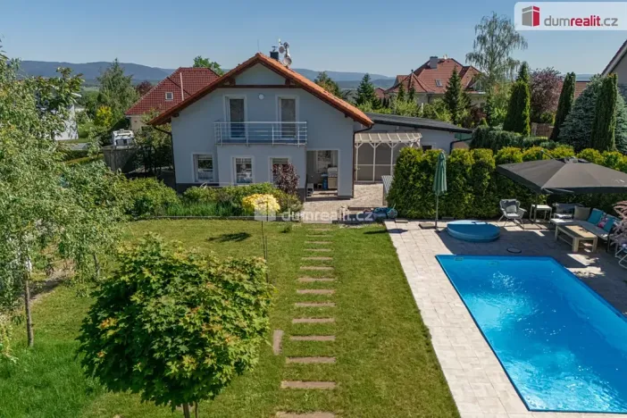 Prodej rodinného domu, Jenišov, Zalomená, 135 m2