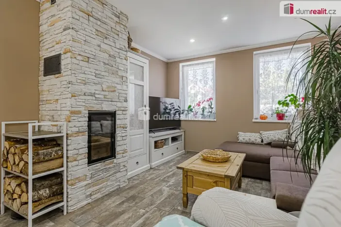 Prodej rodinného domu, Jenišov, Zalomená, 135 m2