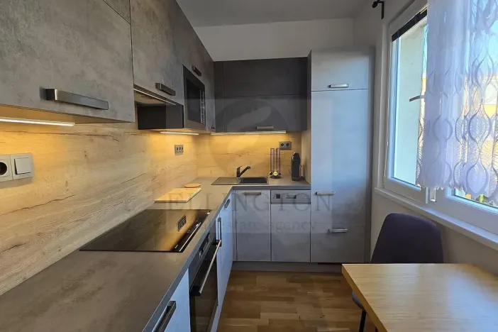 Pronájem bytu 1+1, Praha - Vokovice, Evropská, 35 m2