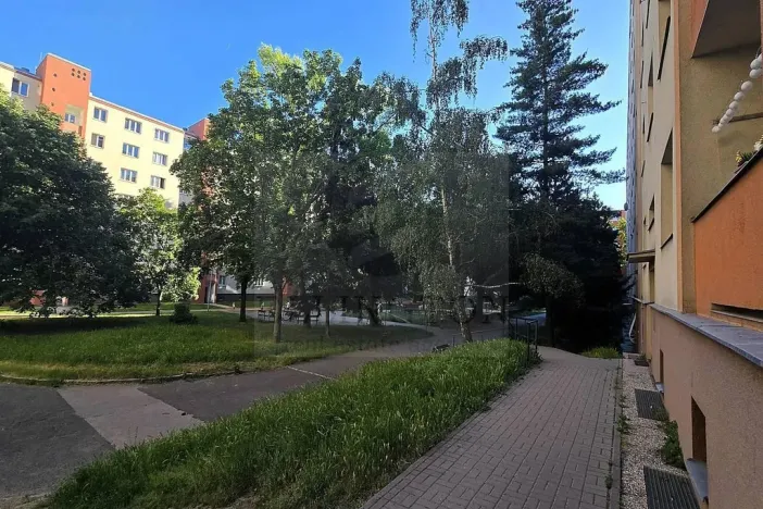 Pronájem bytu 1+1, Praha - Vokovice, Evropská, 35 m2