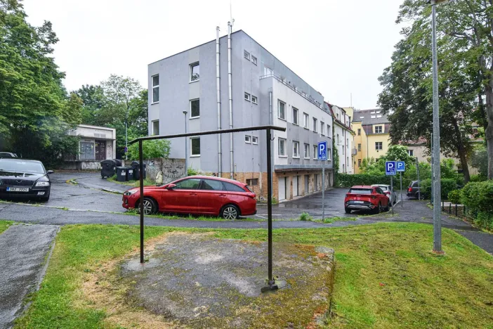 Pronájem bytu 2+kk, Praha - Košíře, Fabiánova, 74 m2