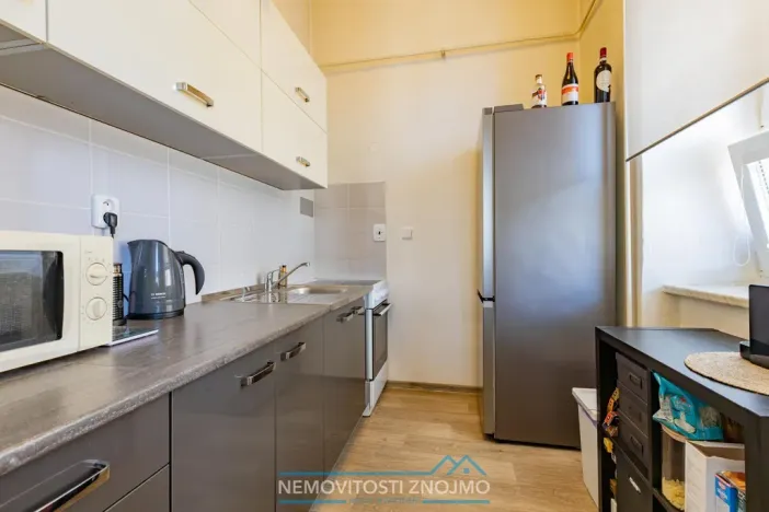 Prodej bytu 1+kk, Znojmo, Na Rejdišti, 33 m2
