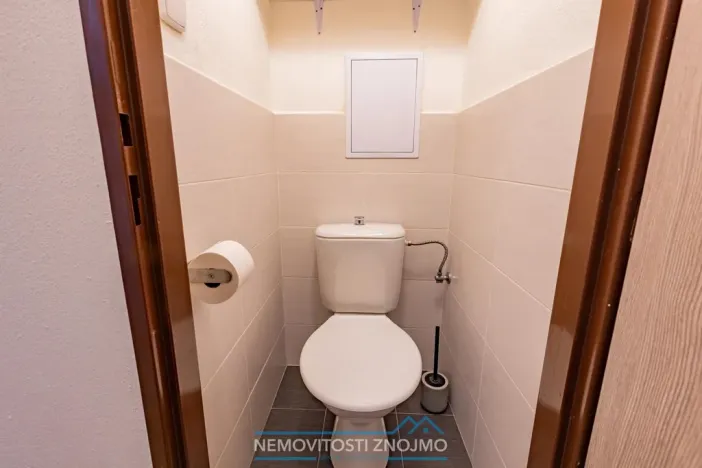 Prodej bytu 1+kk, Znojmo, Na Rejdišti, 33 m2