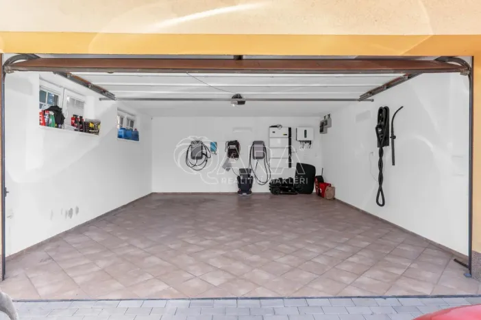 Prodej rodinného domu, Šestajovice, 255 m2