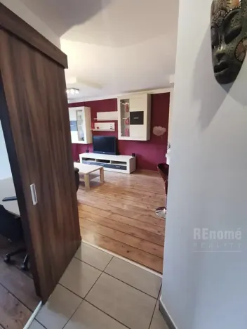 Pronájem bytu 2+kk, Praha - Háje, Plickova, 41 m2