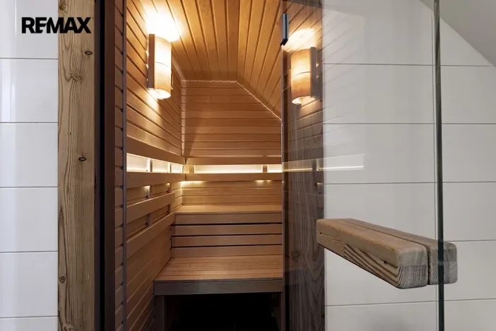 Prodej rodinného domu, Stěžery - Stěžírky, 215 m2